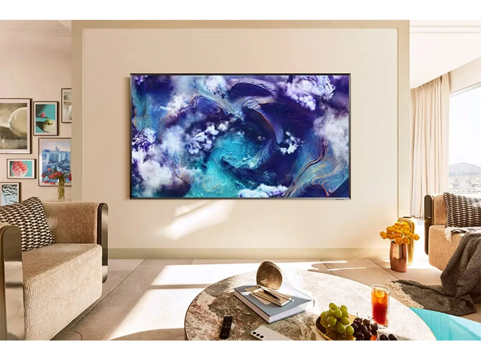 Телевизор Samsung QE65QN900F — изображение 3
